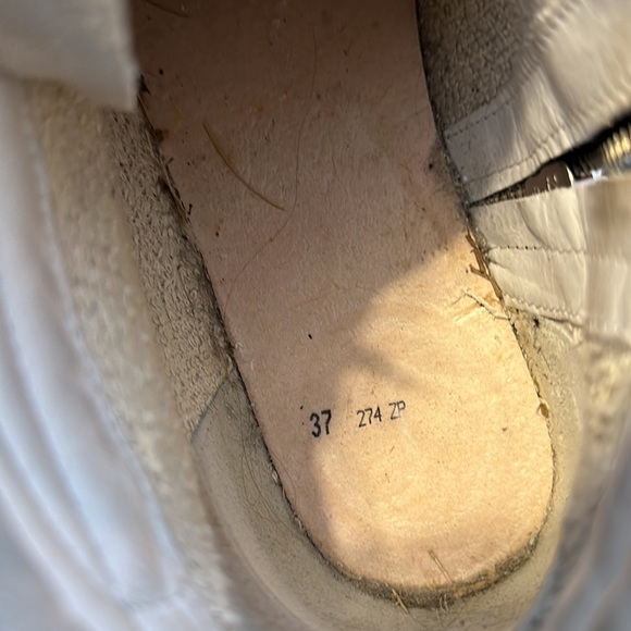 Golden Goose Slide Sneakers- Size 37 - Picture 8 of 8